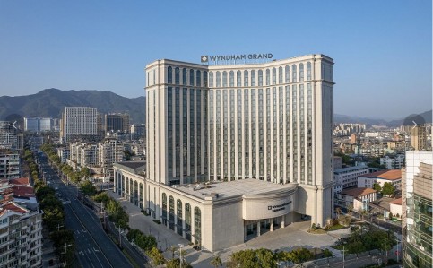 丽水万地温德姆至尊酒店 Lishui Wandi Wyndham Supreme Court Hotel